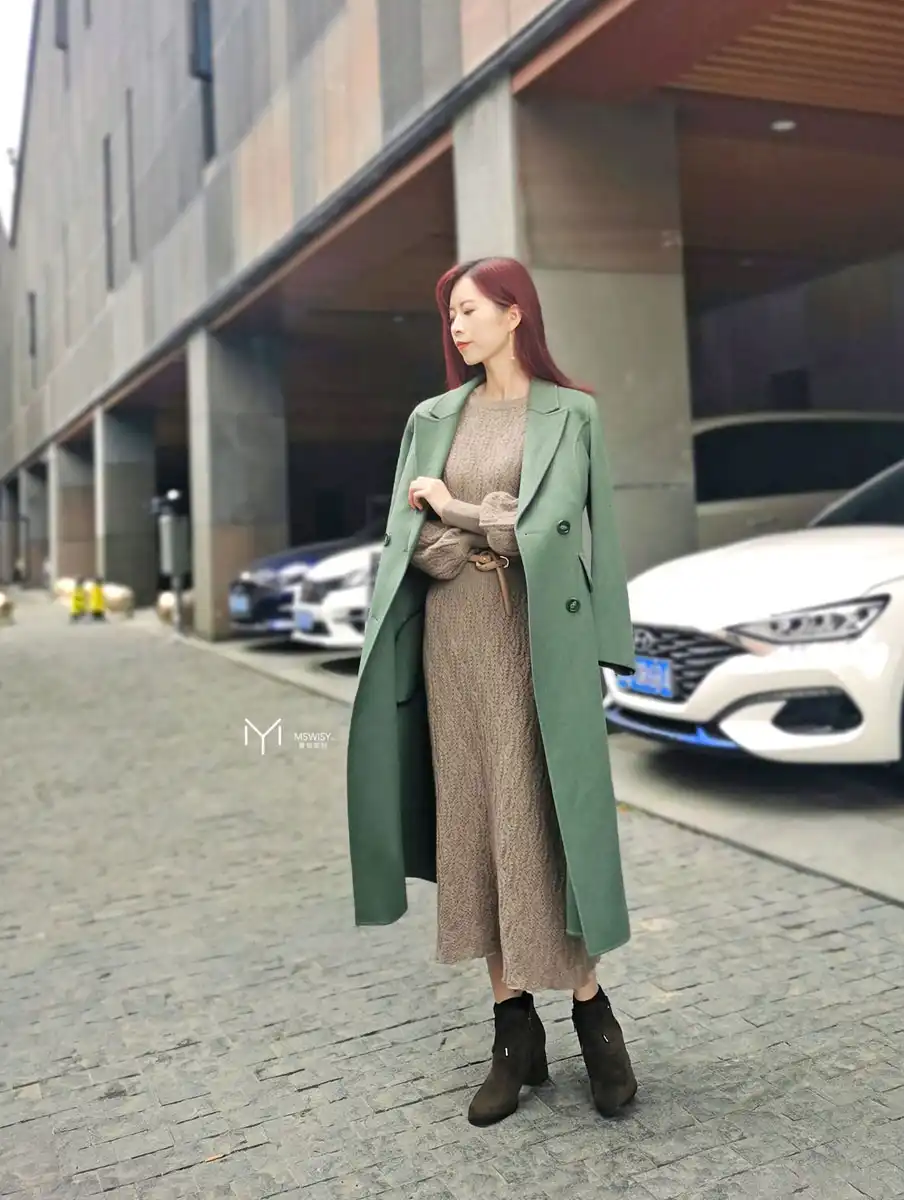 山羊绒提花收腰连衣裙