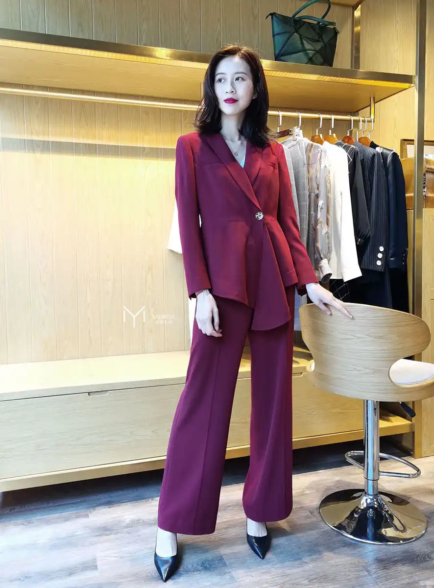 青果领不对称下摆西装