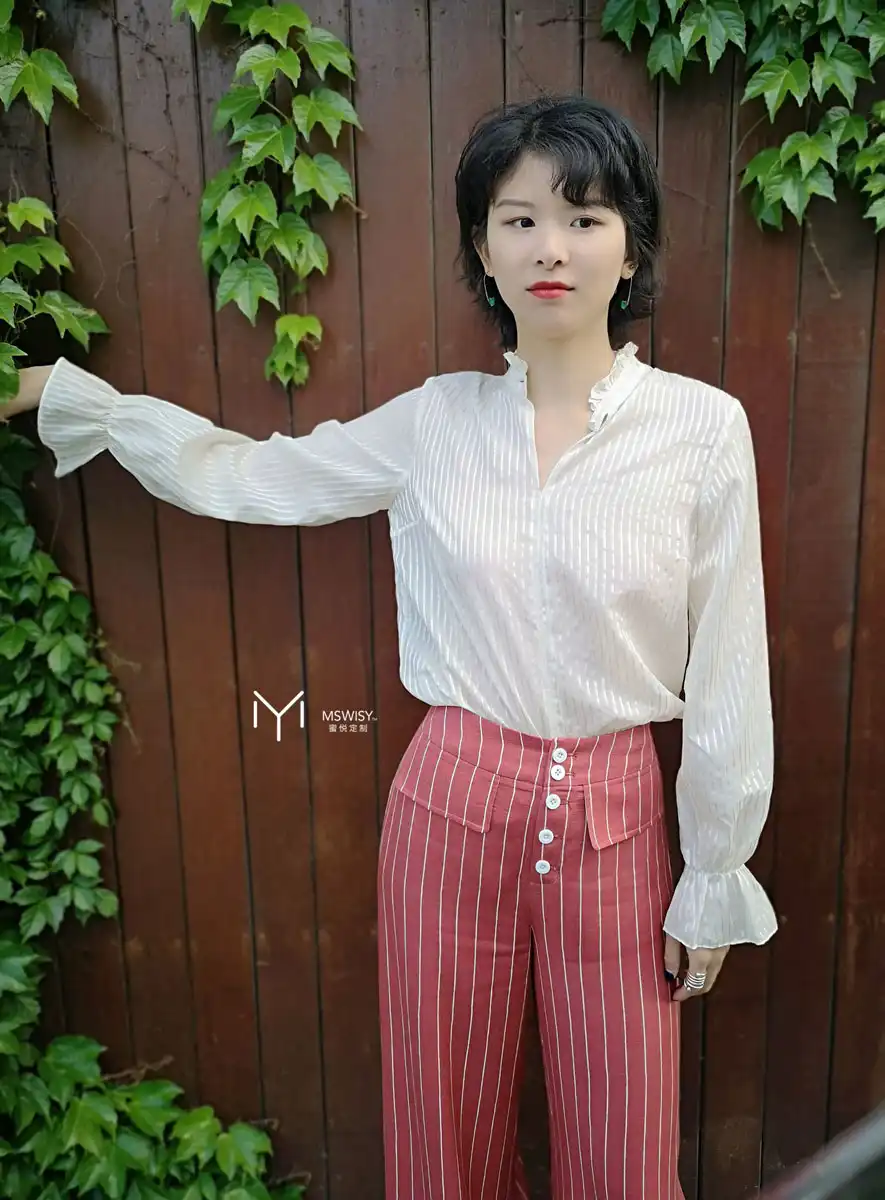 门襟扣子袋盖高腰阔腿裤